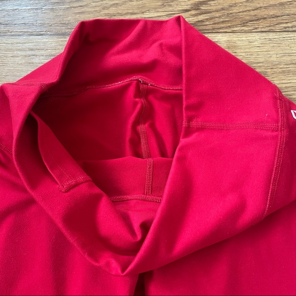 Fabletics capris - Picture 4 of 7